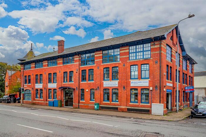 Studio To Rent In Clarence Road, Cardiff, CF10