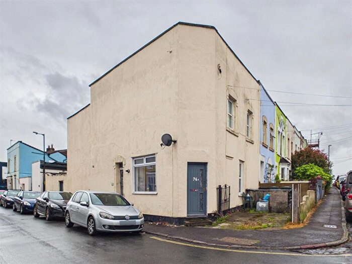 2 Bedroom Block Of Apartments For Sale In William Street, Totterdown, Bristol, BS3