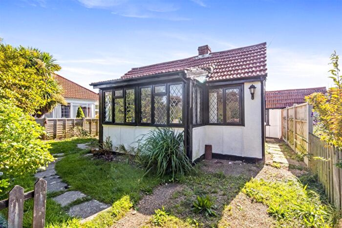 2 Bedroom Bungalow For Sale In The Poplars, Ferring, BN12