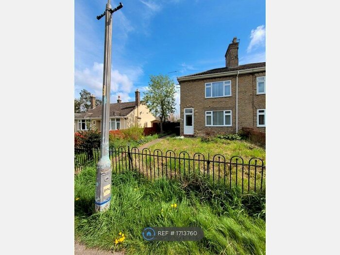 4 Bedroom Semi-Detached House To Rent In Windsor Bank, Boston, PE21
