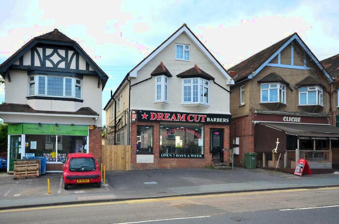 2 Bedroom Flat To Rent In Madrid Road, Guildford, GU2