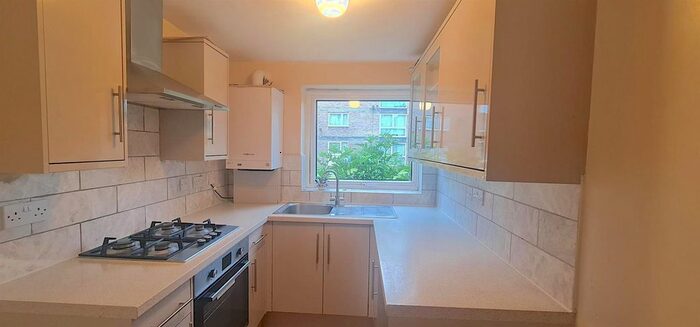 2 Bedroom Flat To Rent In Dormers Wells Lane, Southall, UB1