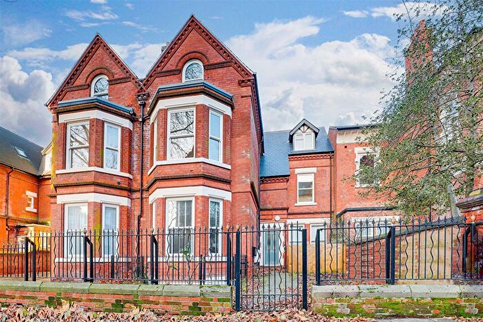 2 Bedroom Flat For Sale In Flat, , Forest Road West, Nottingham, Nottinghamshire, NG7