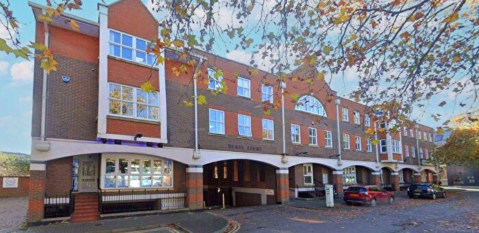 Land For Sale In Newmarket Road, Cambridge, CB5