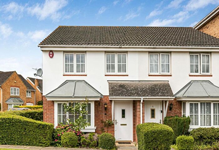 3 Bedroom Semi-Detached House To Rent In Campion Road, Hatfield, Hatfield Garden Village, AL10