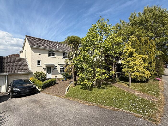 3 Bedroom Link Detached House For Sale In Shute Hill, Mawnan Smith, TR11