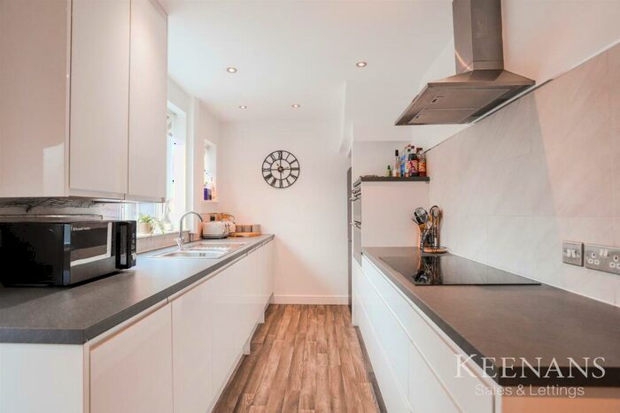 3 Bedroom House To Rent In Warth Fold Road, Radcliffe, M26