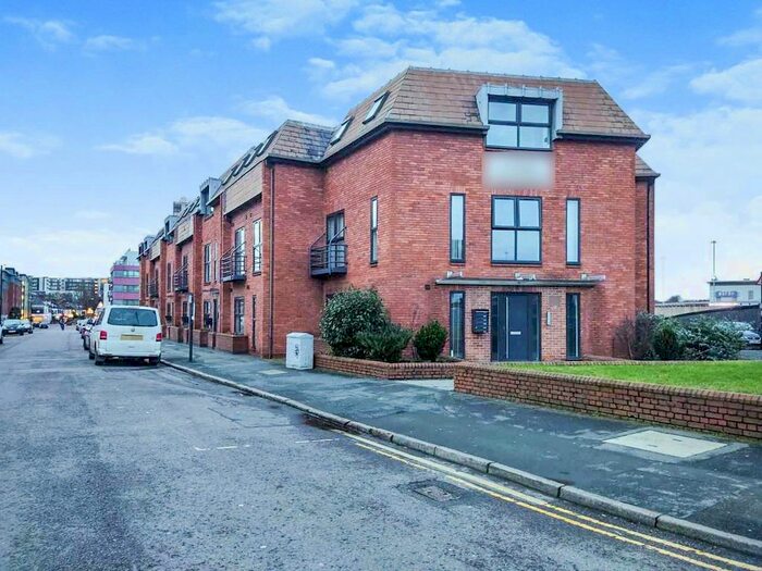 Houses for sale & to rent in CV1 1FX, Smithford Way, St Michael's Coventry