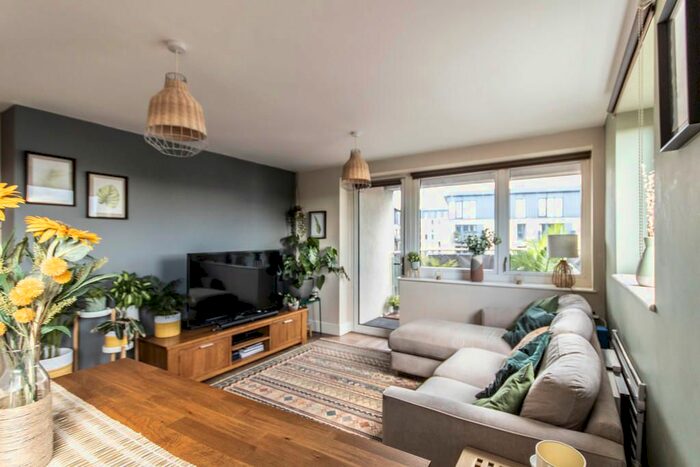 2 Bedroom Flat To Rent In Bell Barn Road, Birmingham, B15