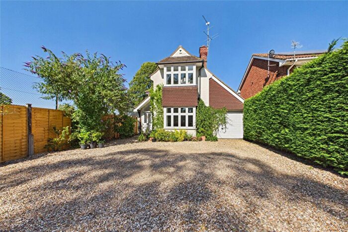 3 Bedroom Detached House For Sale In Frimley Road, Camberley, Surrey, GU15