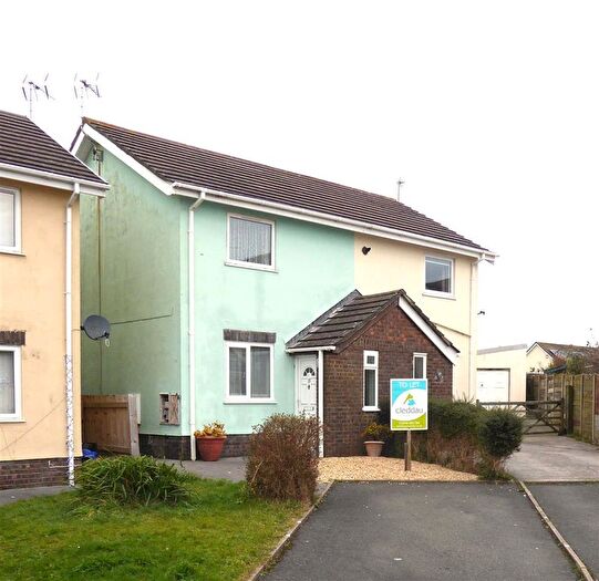 2 Bedroom Property To Rent In Devonshire Road, Pembroke Dock, SA72