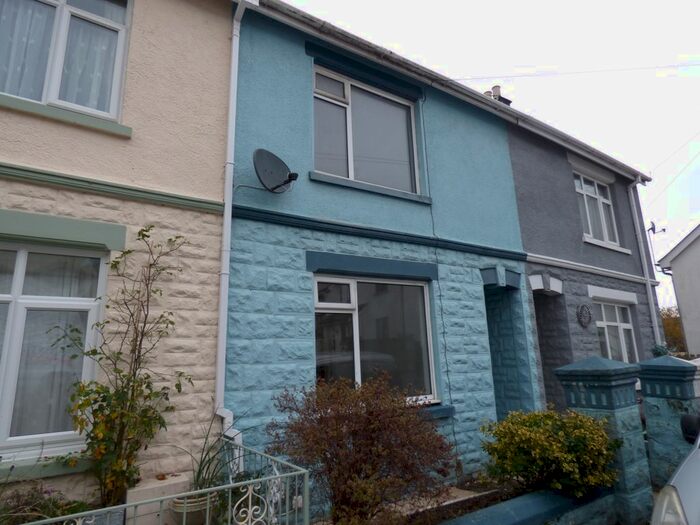 2 Bedroom Terraced House To Rent In George Street, Newton Abbot, TQ12