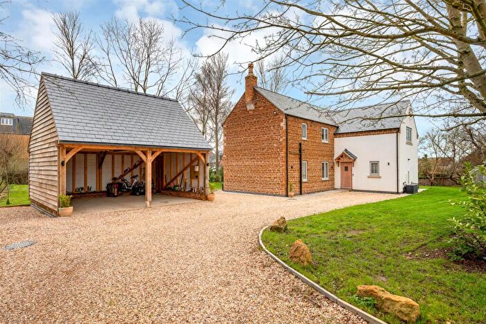 4 Bedroom Detached House For Sale In Chapel Lane, Stathern, LE14
