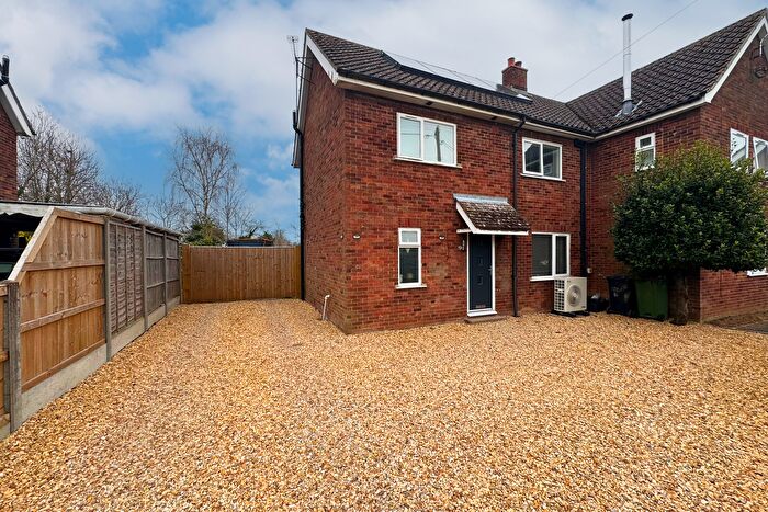 3 Bedroom Semi-Detached House For Sale In Pearces Close, Hockwold, Thetford, IP26