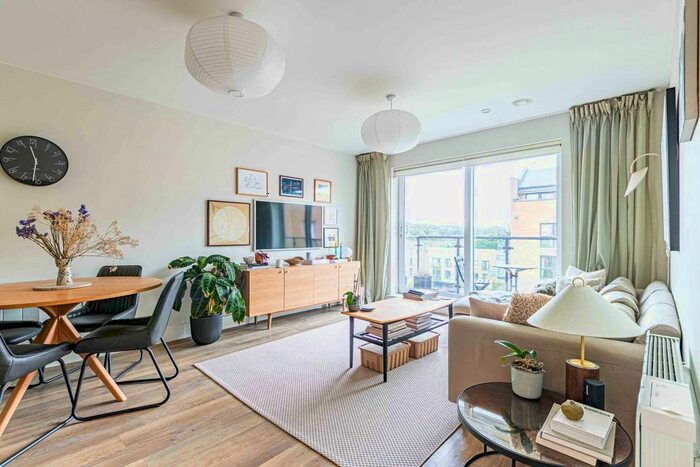 1 Bedroom Flat To Rent In The Embankment, Nash Mills Wharf, Hemel Hempstead, Hertfordshire, HP3