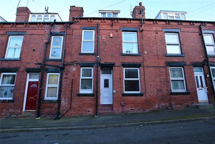 2 Bedroom Terraced House To Rent In Lytham Grove, Wortley, Leeds, LS12