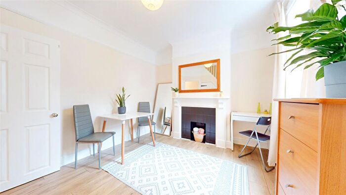 3 Bedroom Property To Rent In System Street, Adamsdown, Cardiff, CF24