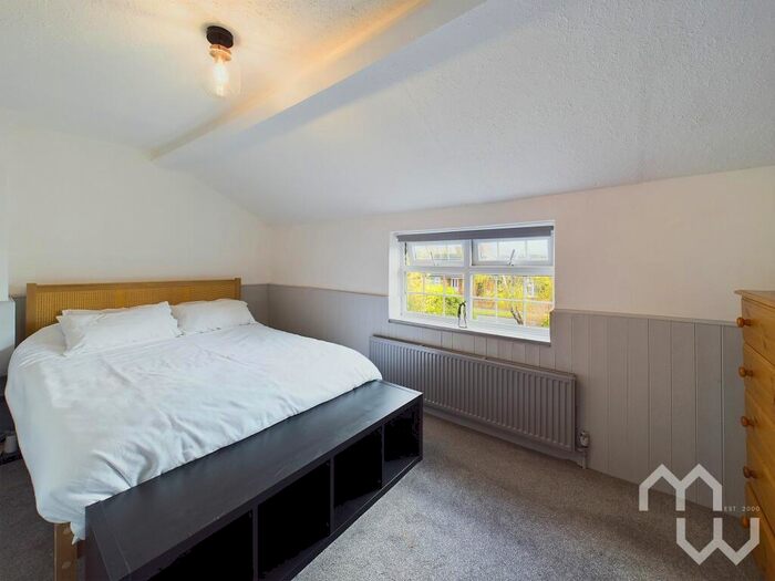 3 Bedroom Cottage For Sale In Chapel Road, Hesketh Bank, PR4