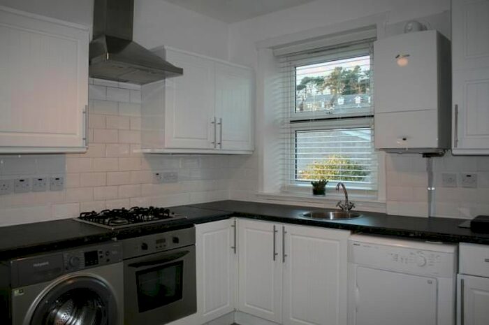 3 Bedroom Flat To Rent In Tay Street, Monifieth, Dundee DD5