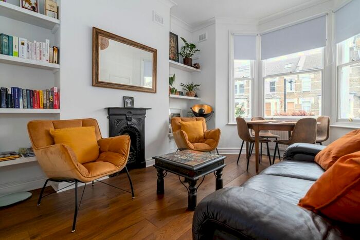 2 Bedroom Flat To Rent In Ashmore Road, London, W9