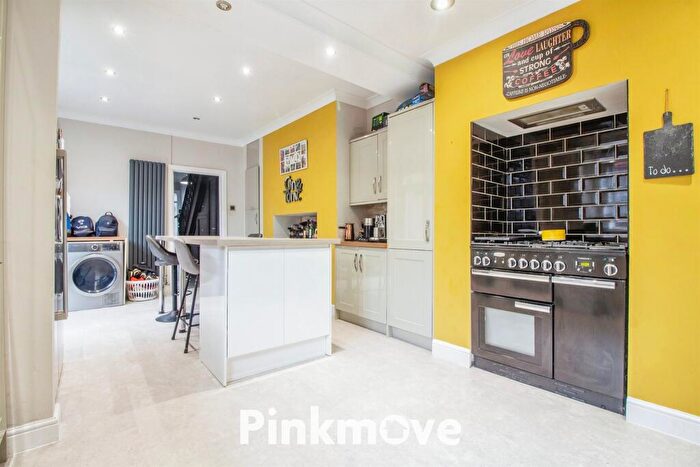 4 Bedroom Semi-Detached House For Sale In Carlton Terrace, Cross Keys, Newport, NP11