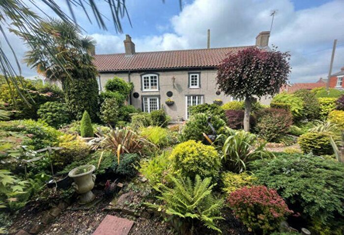 4 Bedroom Property For Sale In High Street, Scotter, DN21