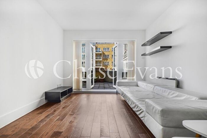 1 Bedroom Flat To Rent In St. Davids Square, Docklands, London, E14