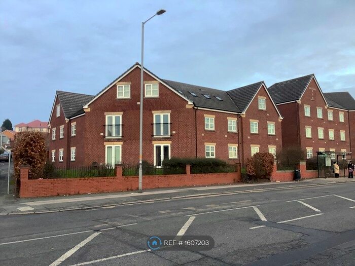 2 Bedroom Flat To Rent In Abernethy Street, Horwich, Bolton, BL6