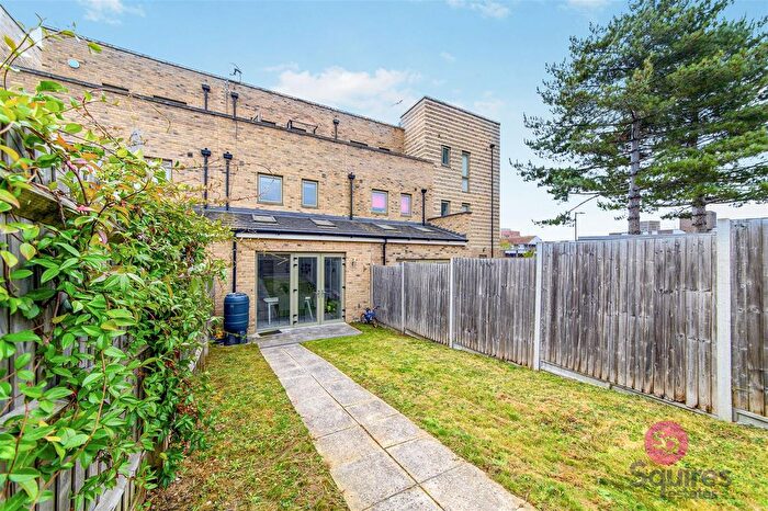 3 Bedroom Terraced House For Sale In Coxwell Boulevard, Colindale, London, NW9