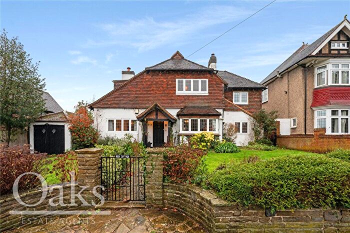 5 Bedroom Detached House For Sale In Cheyne Walk, Addiscombe, CR0