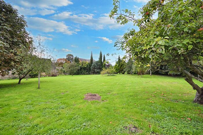4 Bedroom Detached House For Sale In Malthouse Lane, Bredon, Tewkesbury, Gloucestershire, GL20