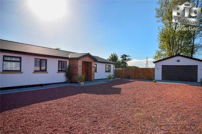 5 Bedroom Bungalow For Sale In Kingswood Lane, Saughall, Chester, CH1