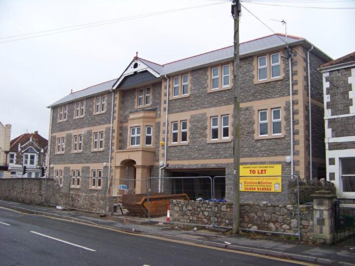 2 Bedroom Flat To Rent In Osborne Court, Locking Road, BS23