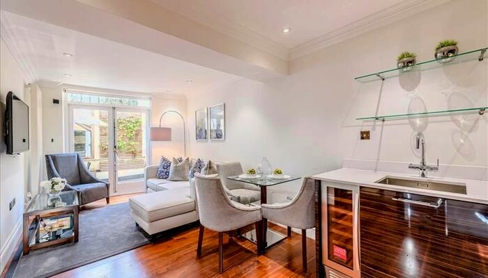 1 Bedroom Flat To Rent In Garden House, Bayswater, W2