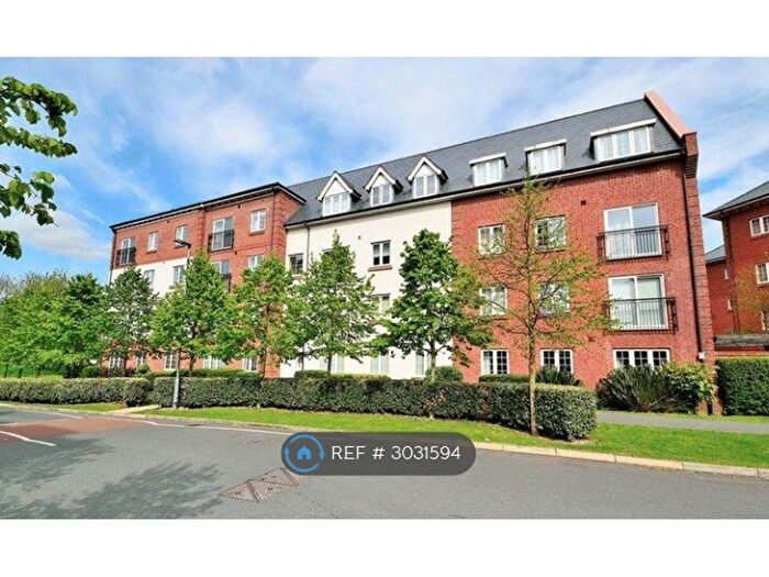 2 Bedroom Flat To Rent In Greenings Court, Warrington, WA2