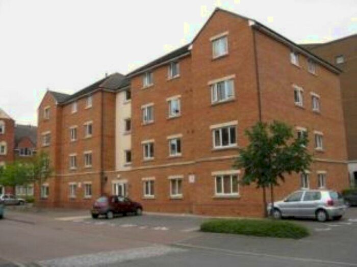 2 Bedroom Flat To Rent In Riverside, Cardiff, CF11