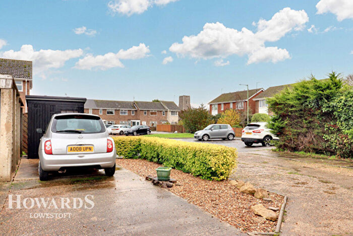 2 Bedroom End Of Terrace House For Sale In Catchpole Close, Kessingland, NR33