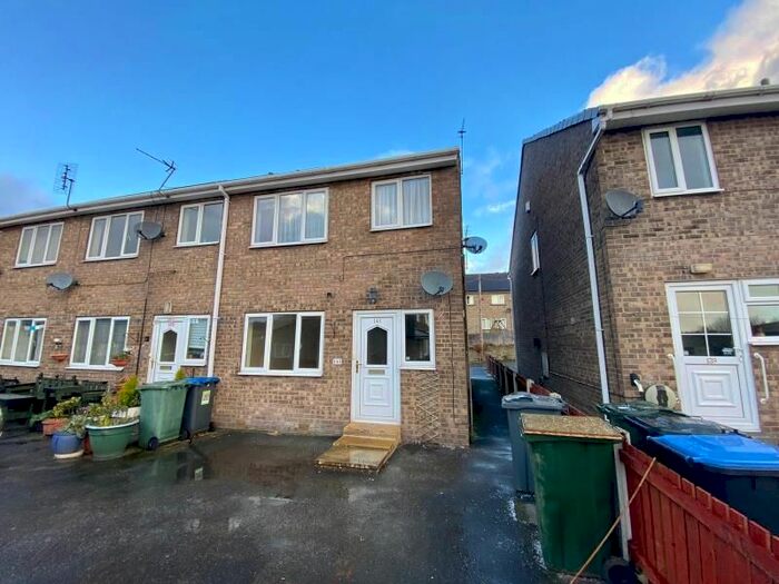 1 Bedroom Flat To Rent In Dagwood Court, Thornton Old Road, Bradford BD8