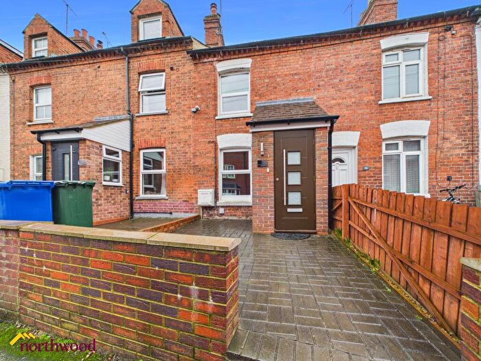 2 Bedroom Terraced House To Rent In Causeway, Banbury, OX16