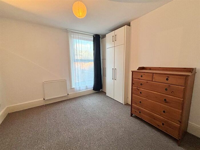 2 Bedroom Flat To Rent In Nightingale Road Southsea, PO5