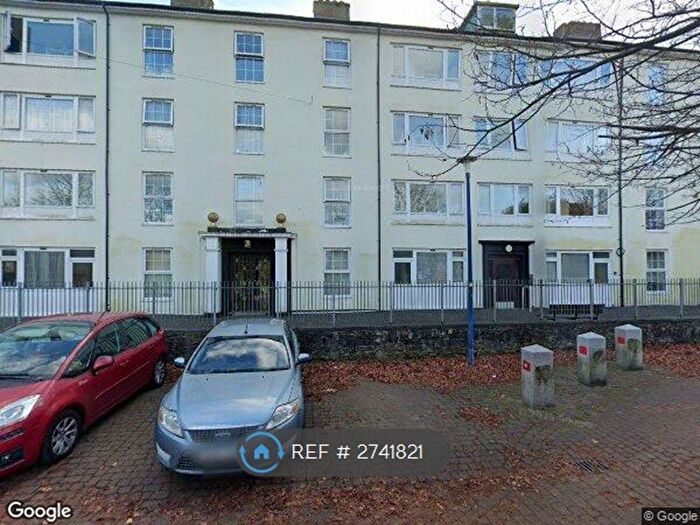 3 Bedroom Flat To Rent In Union Place, Plymouth, PL1