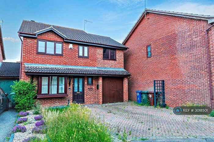 4 Bedroom Detached House To Rent In Beaulieu Close, Banbury, OX16