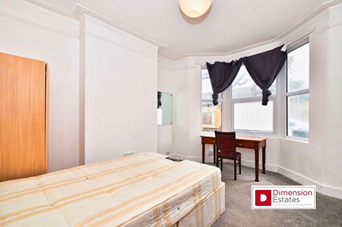 5 Bedroom Terraced House To Rent In Arnold Road, Harringay, N15