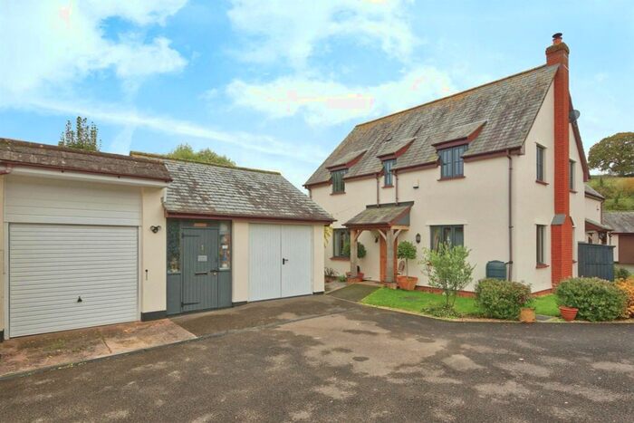 3 Bedroom Semi-Detached House For Sale In Brook Gardens, Lower Street, Withycombe, Minehead, TA24