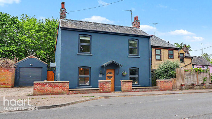 3 Bedroom Detached House For Sale In Sicklesmere, Bury St Edmunds, IP30