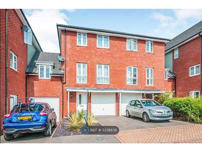 4 Bedroom Terraced House To Rent In Wyeth Close, Taplow, Maidenhead, SL6