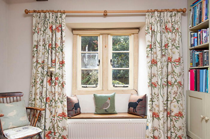 4 Bedroom Detached House For Sale In Corsham, Wiltshire, SN13