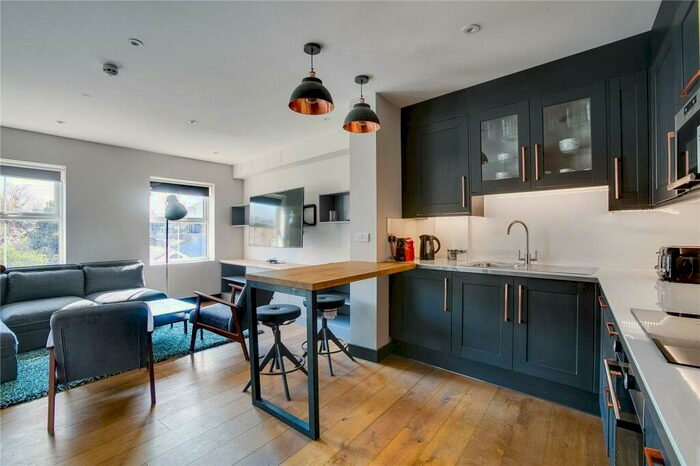 Studio To Rent In Lavender Hill, Battersea, SW11