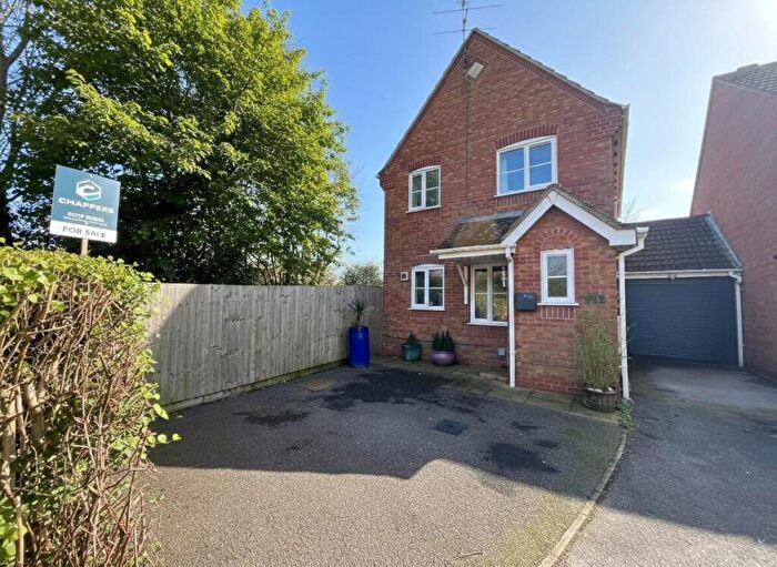 3 Bedroom Detached House For Sale In Horsefields, Gillingham, SP8