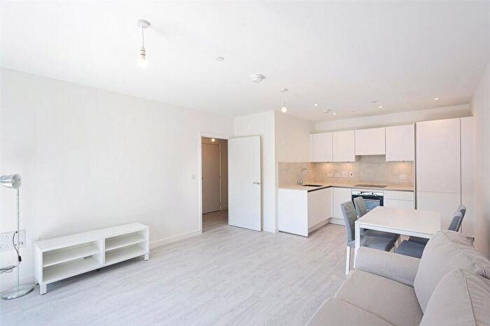 1 Bedroom Flat For Sale In Forastero House, Farine Avenue, Hayes, UB3